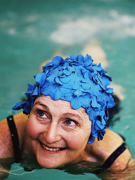 senior - woman swimming